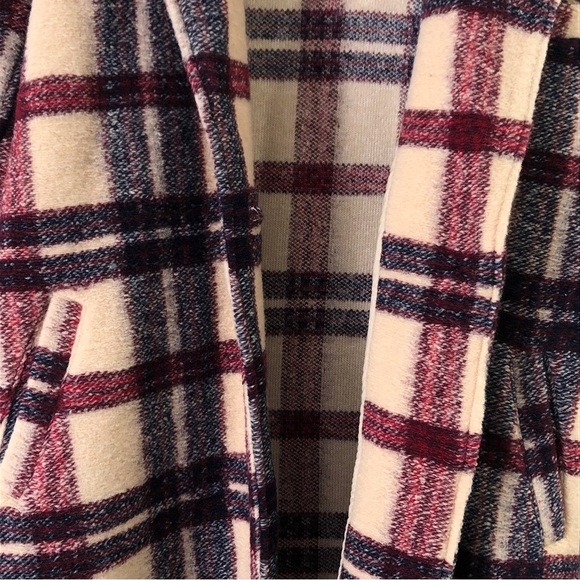 Blank NYC Go Ahead Teddy Red Cream Plaid Oversized Wool Blend Button Jacket Coat - Picture 9 of 11